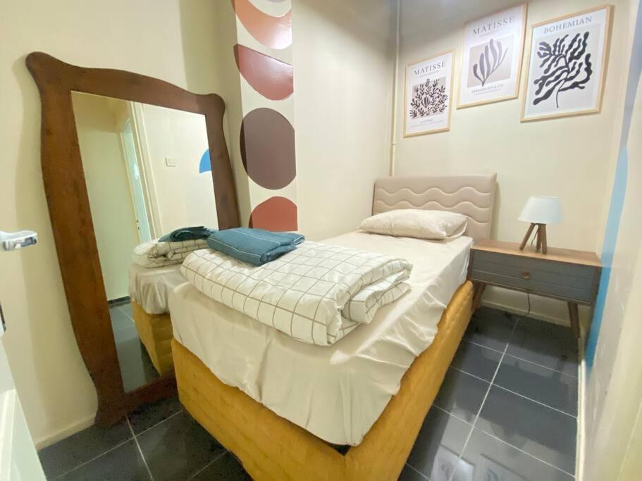 Apartamento Comfy - Spacious Flat On The Kadikoey Seaside Estambul Exterior foto